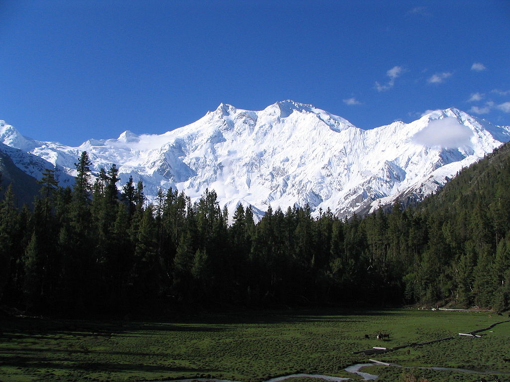 1024px Nanga parbat Pakistan by gul791