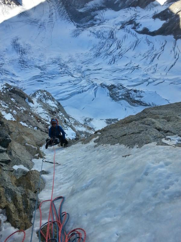 12 Klimas w sporej ekspozycji na kluczowym wyciagu headwalla