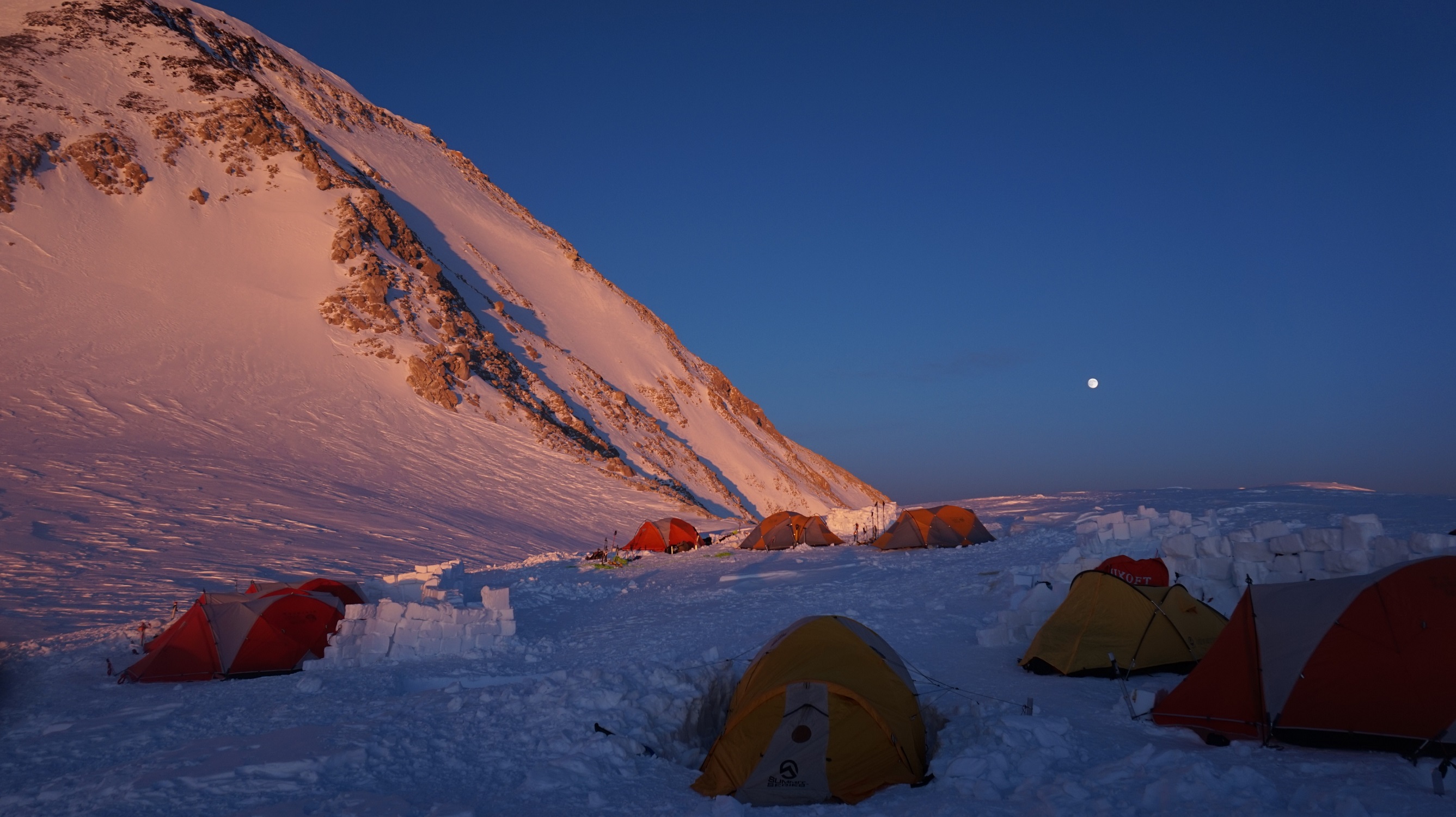 po zejściu z ataku szczytowego